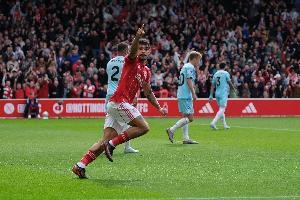 诺丁汉森林连胜逼热刺濒临降级边缘