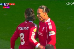 范戴克百分钟戴帽！利物浦将埃弗顿斩于马下