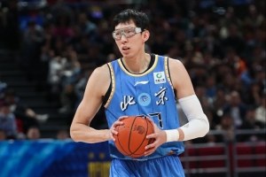 周琦罚球4投4中难掩表现 12分13篮板正负值加9