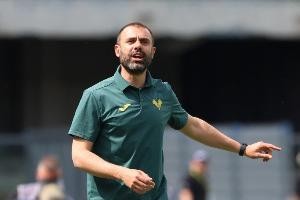 维罗纳教练：失球失误严重，防守表现尚可