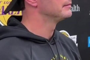 雷迪克：东契奇恢复训练，他在训练中表现得非常出色，投篮手感回升