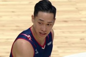 🏀NBL总决赛-香港金牛52分大胜上海玄鸟夺冠军点 所罗门28+8