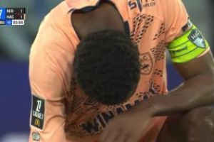 法甲-布法尔破门普罗斯珀·彼得扳平 昂热1-1十人勒阿弗尔