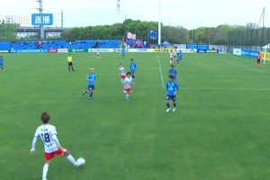 什么脚法😱！中冠赛场惊现边路直接吊射球门死角