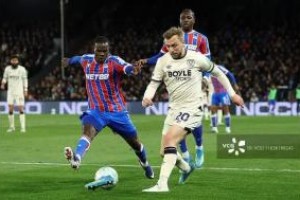 领先降级区热刺2分！西汉姆联客场0-0闷平水晶宫 萨尔进球被吹