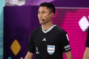 沙媒爆料：马宁被亚足联取消执法已离开吉达，原本是决赛裁判候选